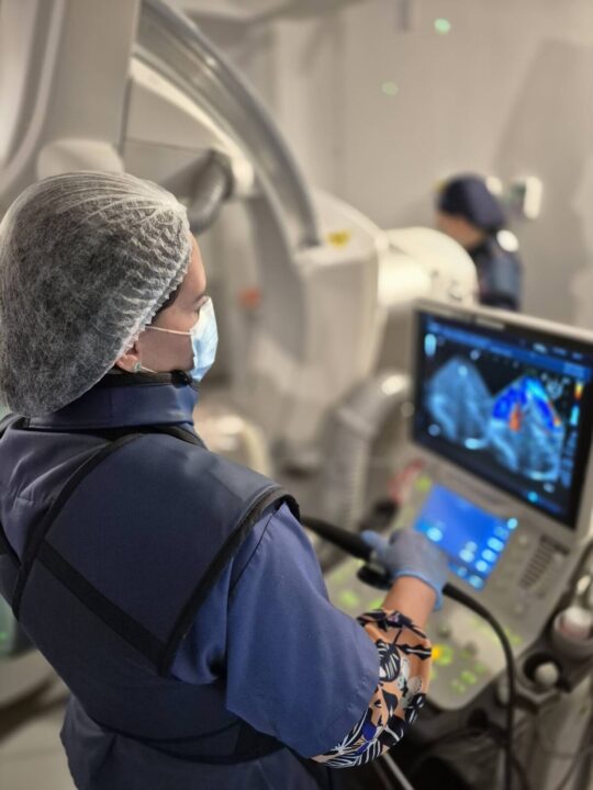 Hospital Martagão Gesteira realiza procedimento inédito para tratar cardiopatia em crianças e adolescentes
