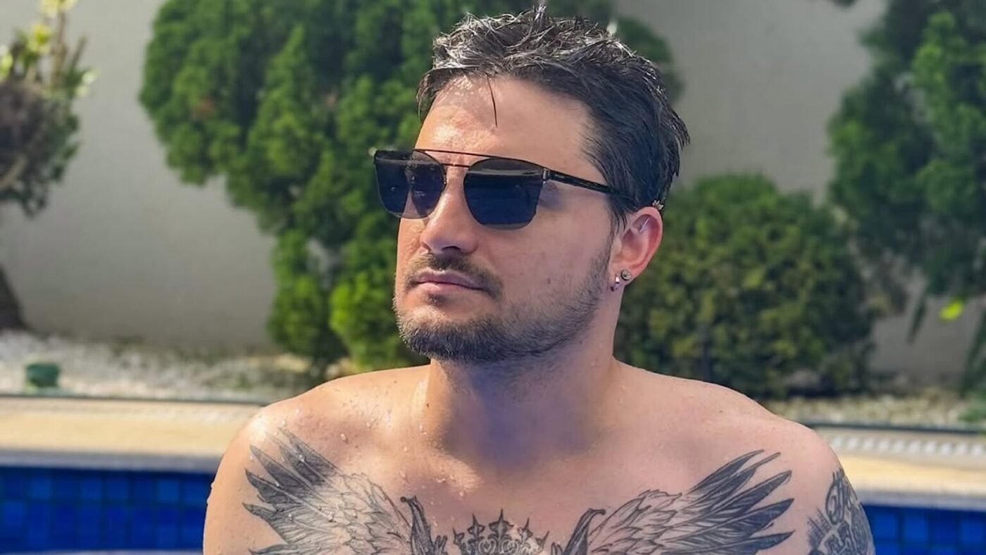 Com fortuna de R$ 200 milhões, Felipe Neto vive em mansão de luxo de R$ 8,4 milhões