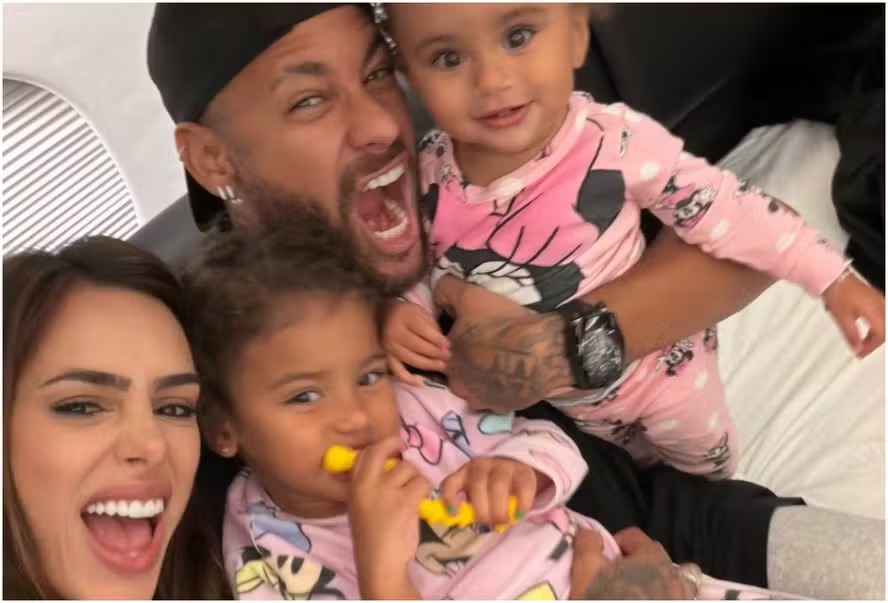 Bruna Biancardi e Neymar retornam ao Brasil após Copa nos EUA: ‘Dias maravilhosos’