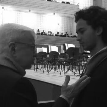 Renato Machado era padrasto de ex-galã de ‘Malhação’ que hoje é diplomata; rapaz fez homenagem