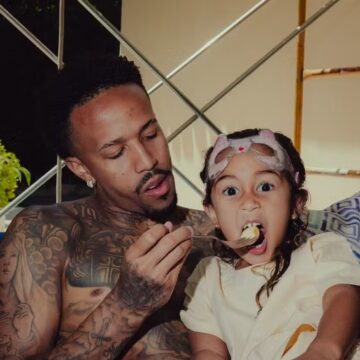 Eder Militão se declara à Cecília, sua filha com Karoline Lima: ‘A vida é bonita ao seu lado’