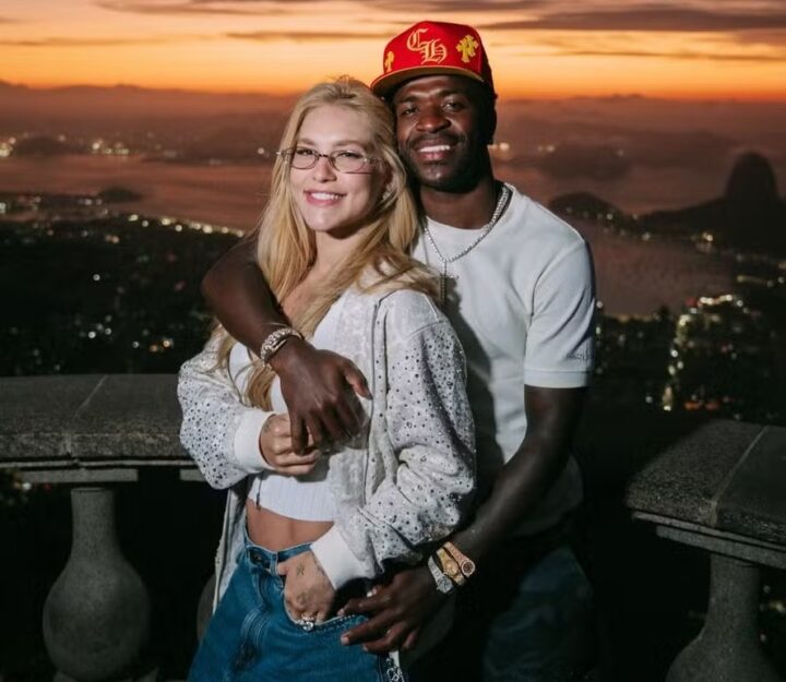 Discreta, irmã de Vini Jr. abre exceção e manda recado em foto do jogador com Virginia Fonseca