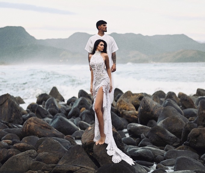 Gabriel Medina e Isabella Arantes exibem ensaio antes do casamento