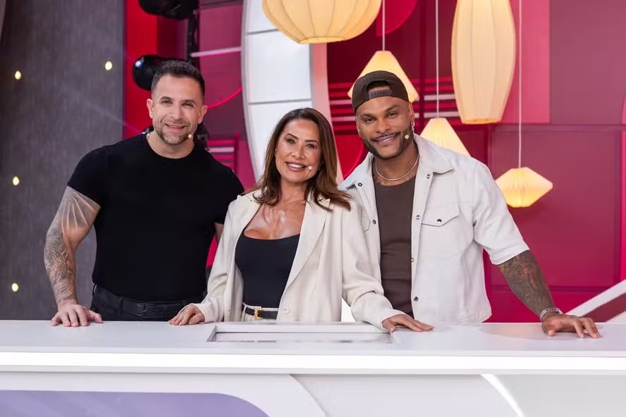 Scheila Carvalho e Tony Salles são os convidados do ‘Invertidamente’, no ‘Em família com Eliana’