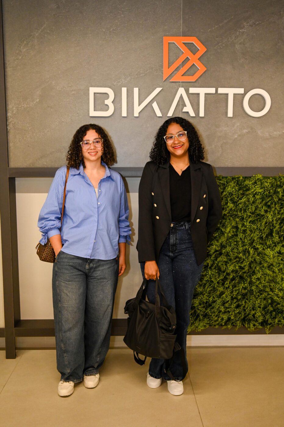 Mayana Souza e Izabeli Santana