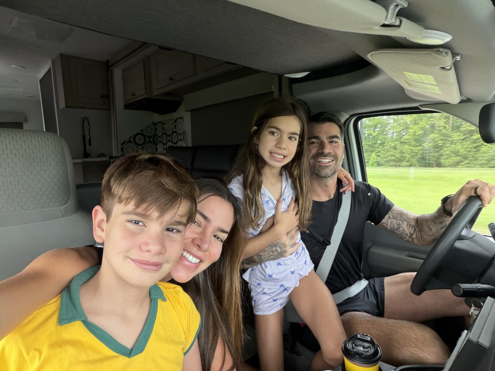 Adriana Sant’Anna e Rodrigão trocam mansão em Orlando e vão morar no interior da Califórnia: ‘Precisamos de pouco’