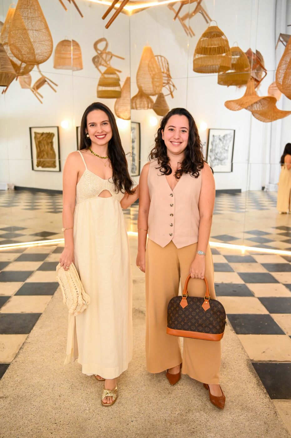 Natália Tapioca e Nathalia Simões