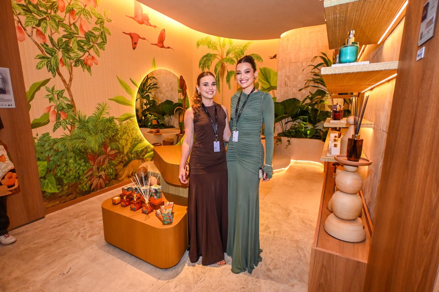 Brenda Lomanto e Júlia Cacim