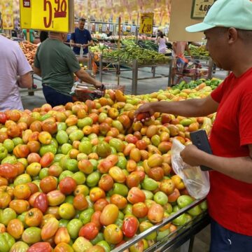 Após meses de alta, cesta básica de Salvador apresenta redução em junho de 2026