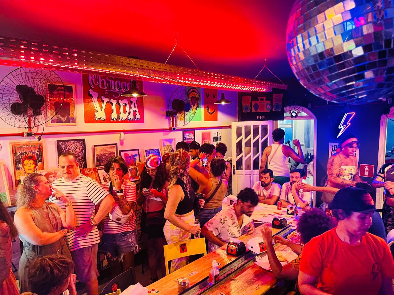 Após o sucesso no Carmo, Ziggy Pizza Pub anuncia mudança para casarão maior