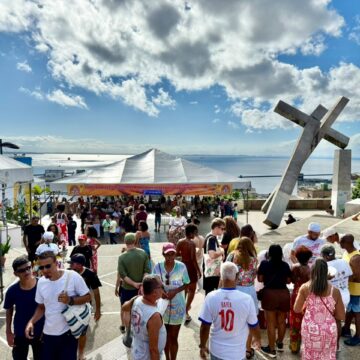 Festival distribui acarajés de graça no Centro Histórico de Salvador