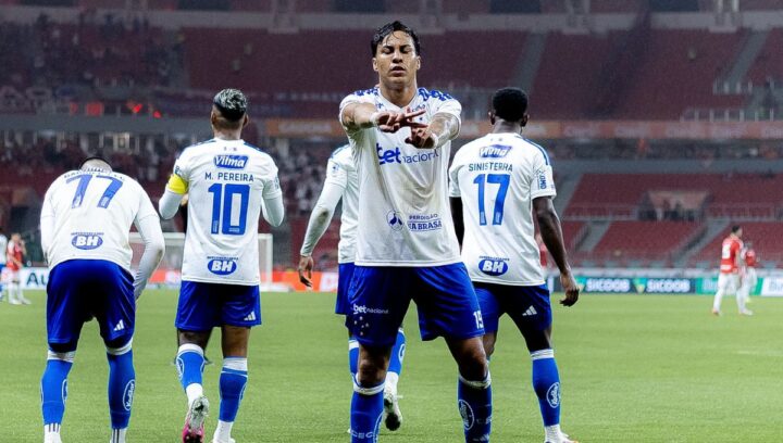 Cruzeiro vence o Internacional por 2 a 1 no Beira-Rio e sobe para sétimo no Brasileirão