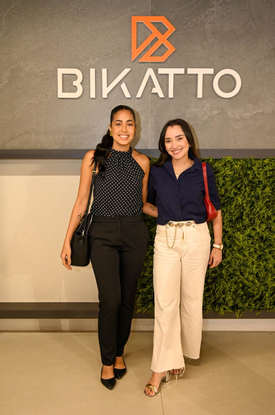 Thaís Amorim e Bianca Lima