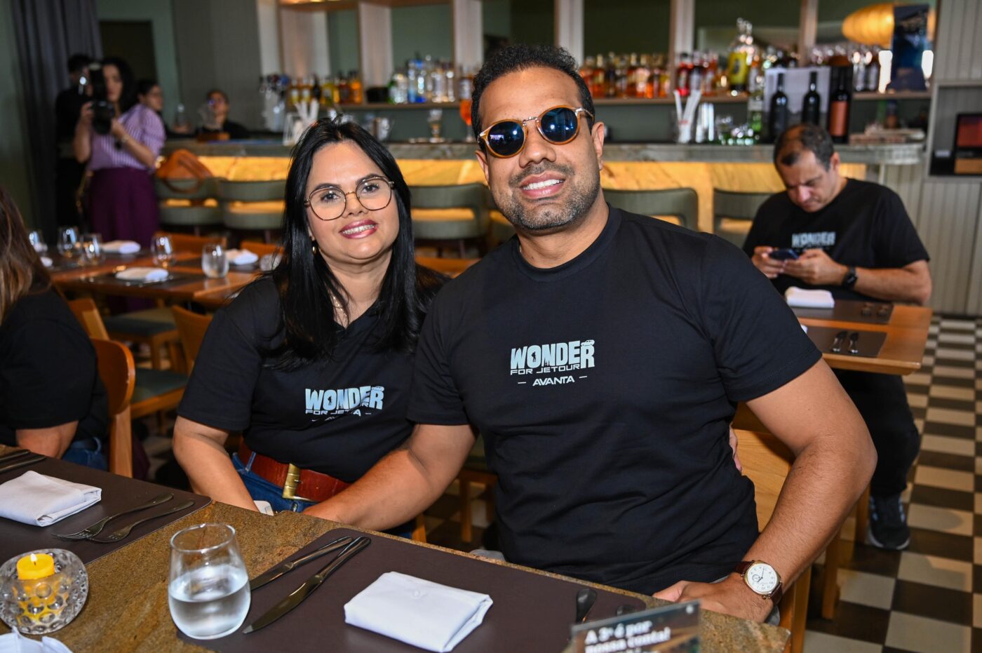 Fernanda e Vinicius Costa