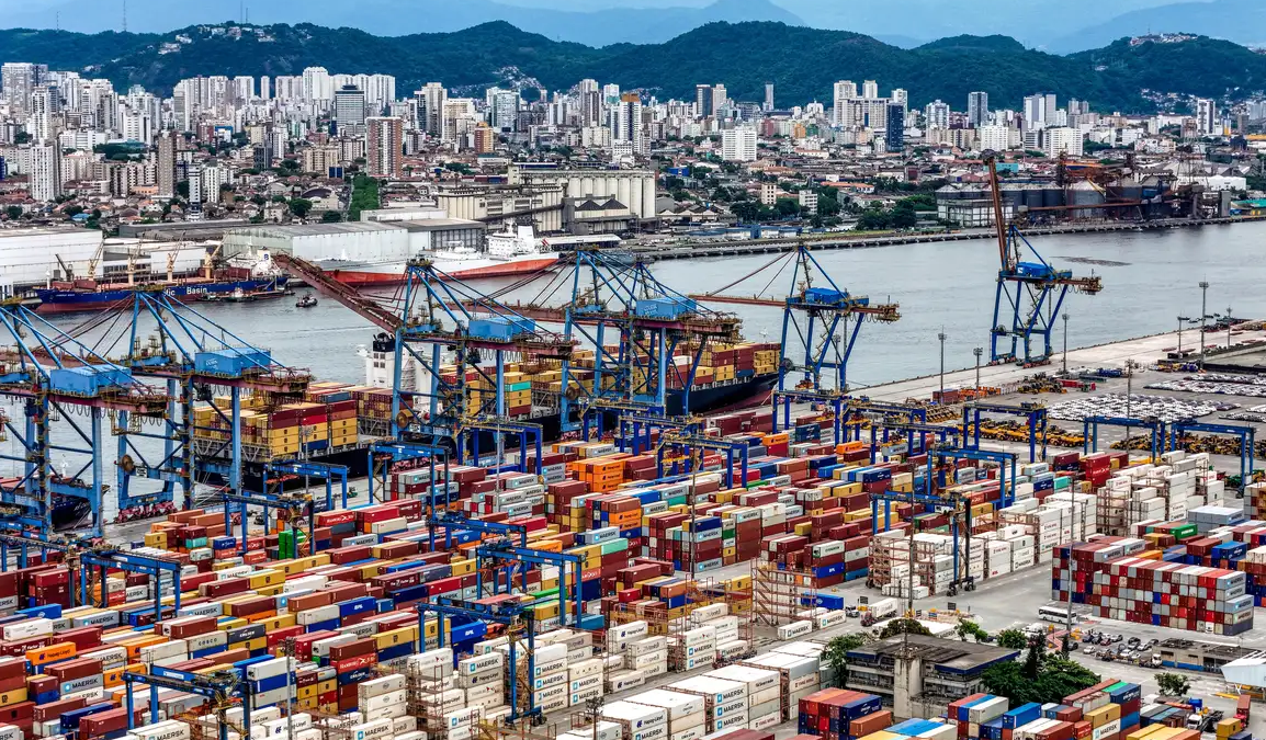 Governo anuncia programa de socorro às empresas afetadas por nova tarifa dos EUA, com R$ 18,5 bilhões em linhas de crédito