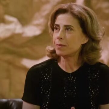 Fernanda Torres relembra campanha de “Ainda Estou Aqui”: “Foram oito meses sem ir para casa”