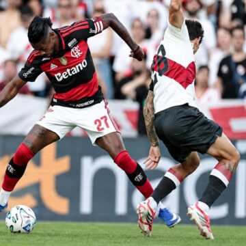 Flamengo x River Plate tem virada relâmpago e empate em Portugal; veja melhores momentos