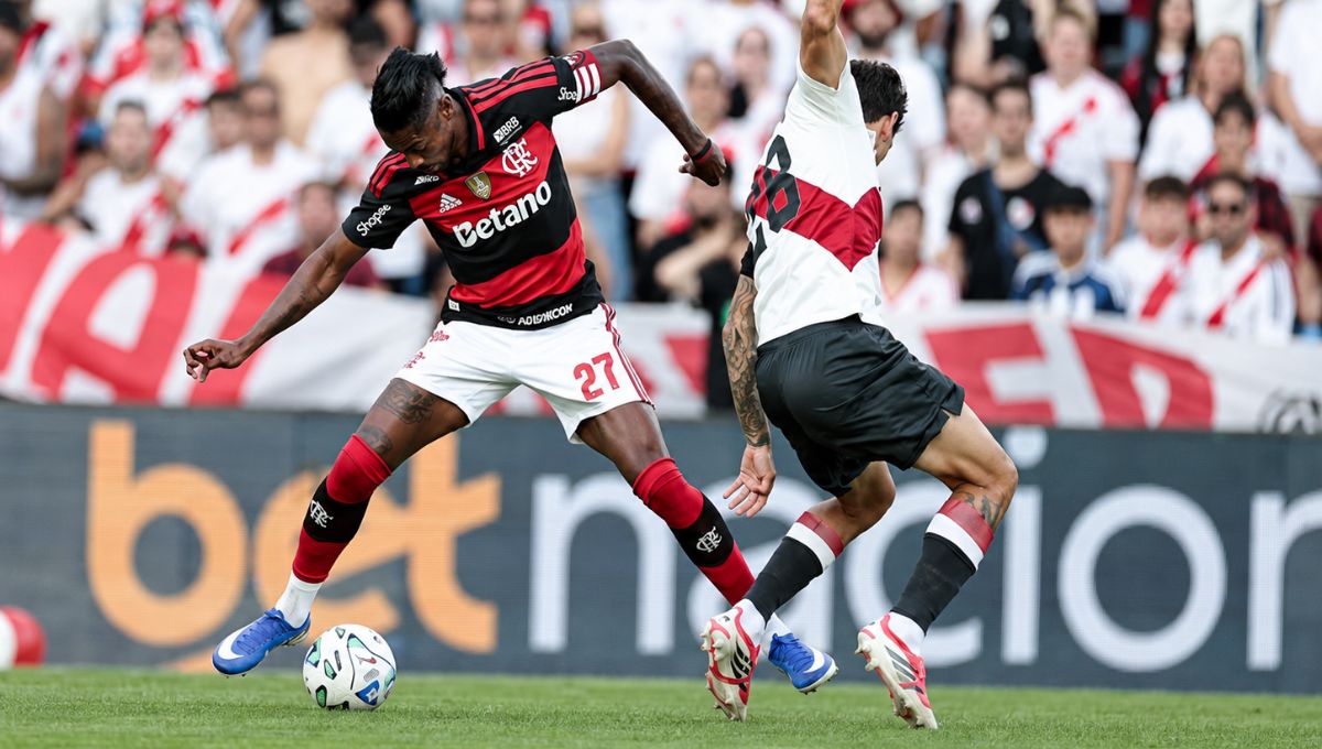 Flamengo x River Plate tem virada relâmpago e empate em Portugal; veja melhores momentos
