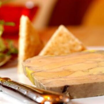 Sancionada lei que proíbe produção e comercialização de foie gras