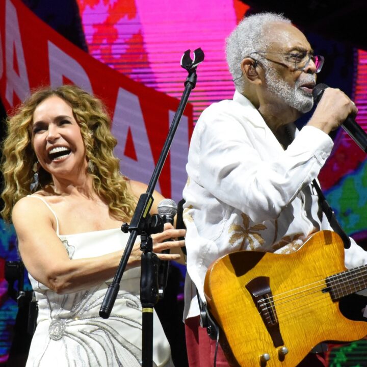 Daniela Mercury ganha homenagem de Gilberto Gil no aniversário de 61 anos: ‘Menina baiana’