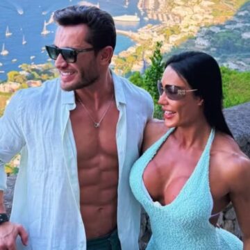 Gracyanne Barbosa e namorado aproveitam as férias em litoral da Itália: “Vivendo e sendo feliz”