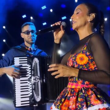 Ao som da sanfona, Ivete surpreende com versão emocionante de hit no Pedrão de Eunápolis