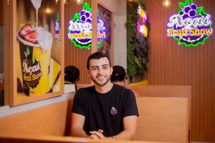 Aos 21 anos, baiano criou negócio de açaí que hoje fatura R$ 65 milhões por ano