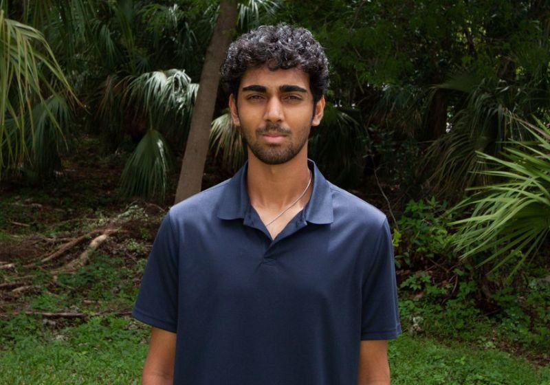 Professor universitário mais jovem do mundo entra para o Guinness aos 18 anos