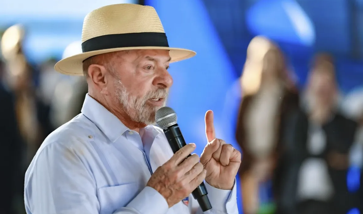 Lula provoca Trump na véspera do tarifaço: “Ninguém diz o que vamos fazer”