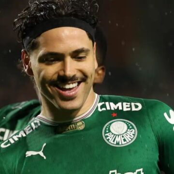 Mauricio admite interesse do exterior após Copa e reforça foco no Palmeiras