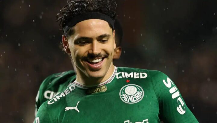 Mauricio admite interesse do exterior após Copa e reforça foco no Palmeiras