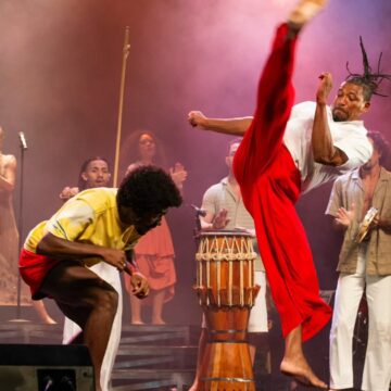 Com direção musical de Bem Gil, musical Domingo no Parque chega a Salvador