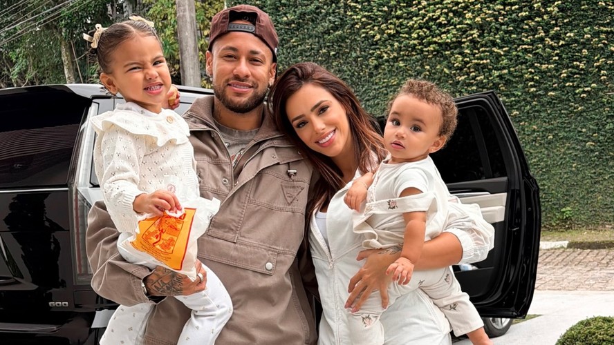 Grávida, Bruna Biancardi nega festa luxuosa para Mel e desmente boatos sobre aniversário da filha com Neymar