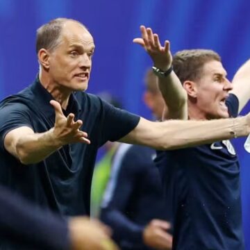 Tuchel pede que alunos faltem à aula por jogo da Inglaterra e governo reage