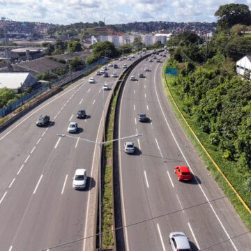 BR-324 e BR-116 devem ir a leilão após análise do TCU, afirma Jerônimo Rodrigues