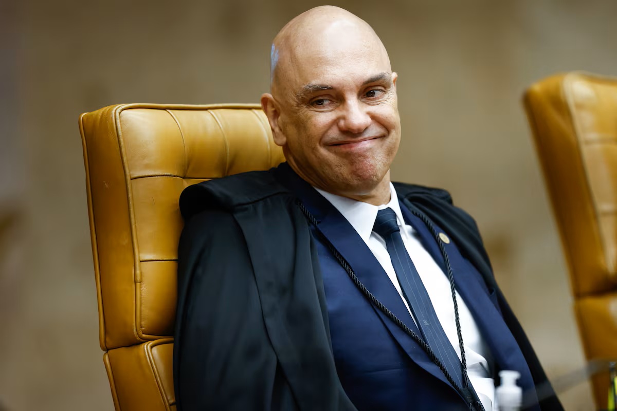 Alexandre de Moraes diz que sistema eleitoral brasileiro “faliu” e defende reforma política