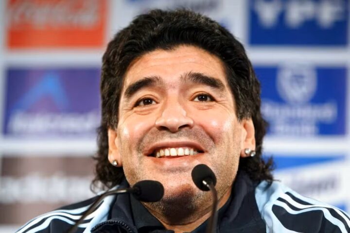 Novo escândalo adia julgamento da morte de Maradona na Argentina