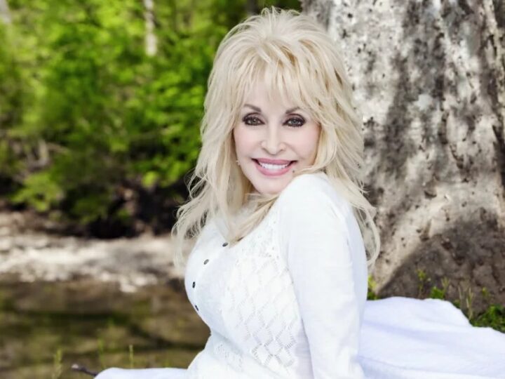 O clássico de Whitney Houston que nasceu com Dolly Parton: a história de “I Will Always Love You”