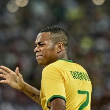Pedido de liberdade condicional de Robinho será analisado por Luiz Fux no STF