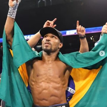 Baiano Robson Conceição luta hoje por feito histórico no boxe mundial; saiba onde assistir