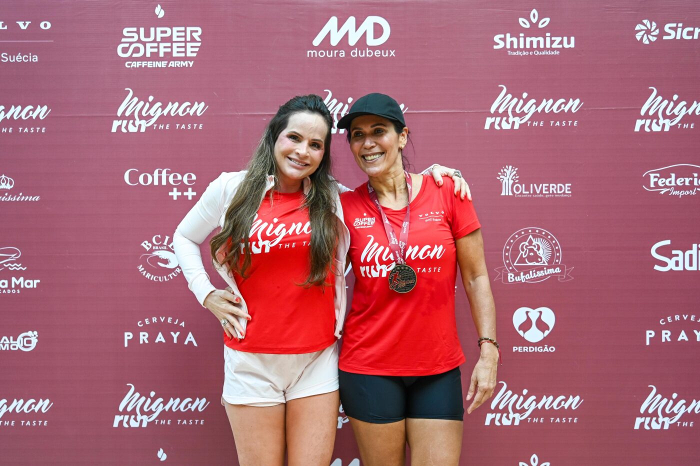 Bruna Martins e Sueli Lombo