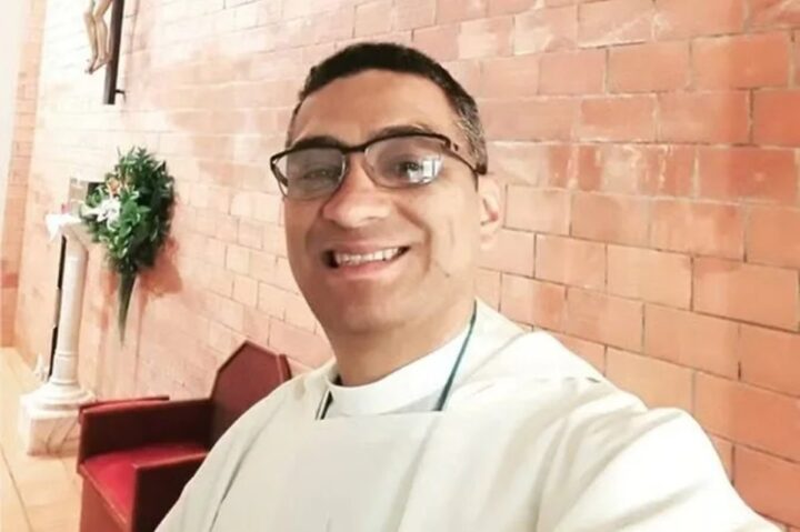 Conheça o padre nordestino que casou Cristiano Ronaldo e Georgina