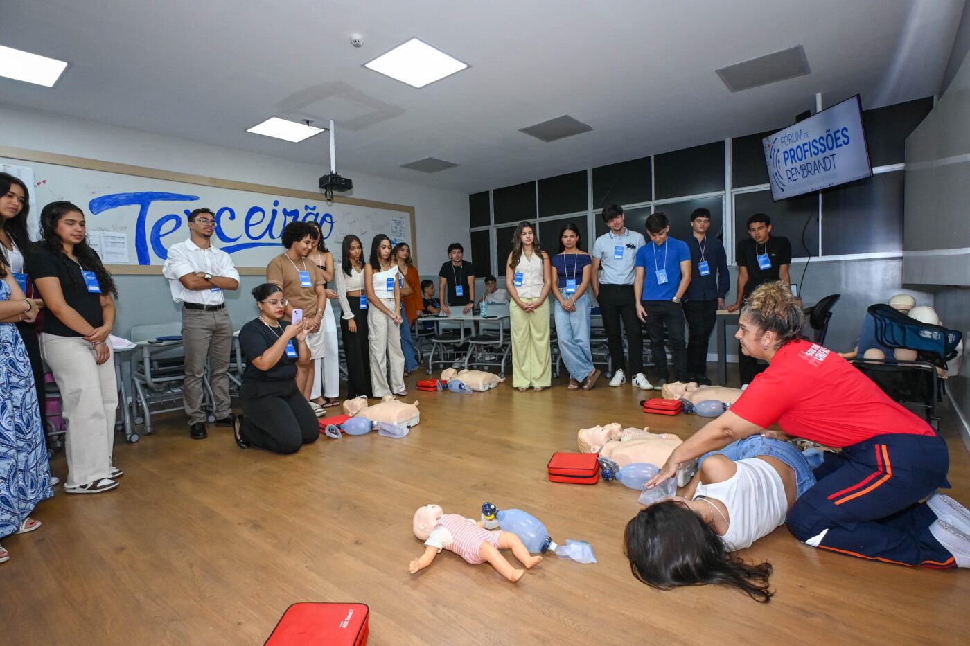 Escola Rembrandt - Fórum de Profissões