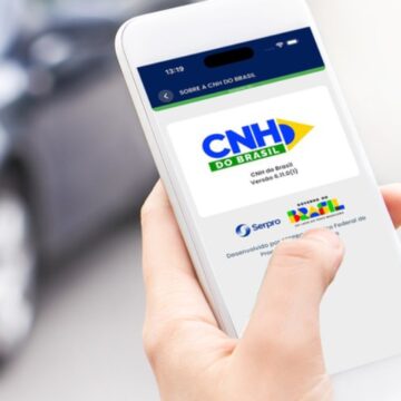 Motorista pode usar apenas a CNH Digital na blitz? Entenda a regra