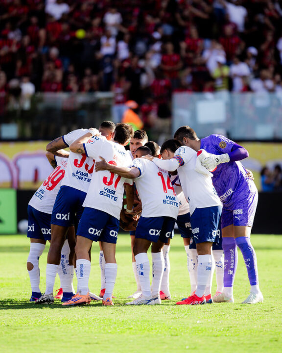 Bahia abre o placar em clássico contra o Vitória no Barradão