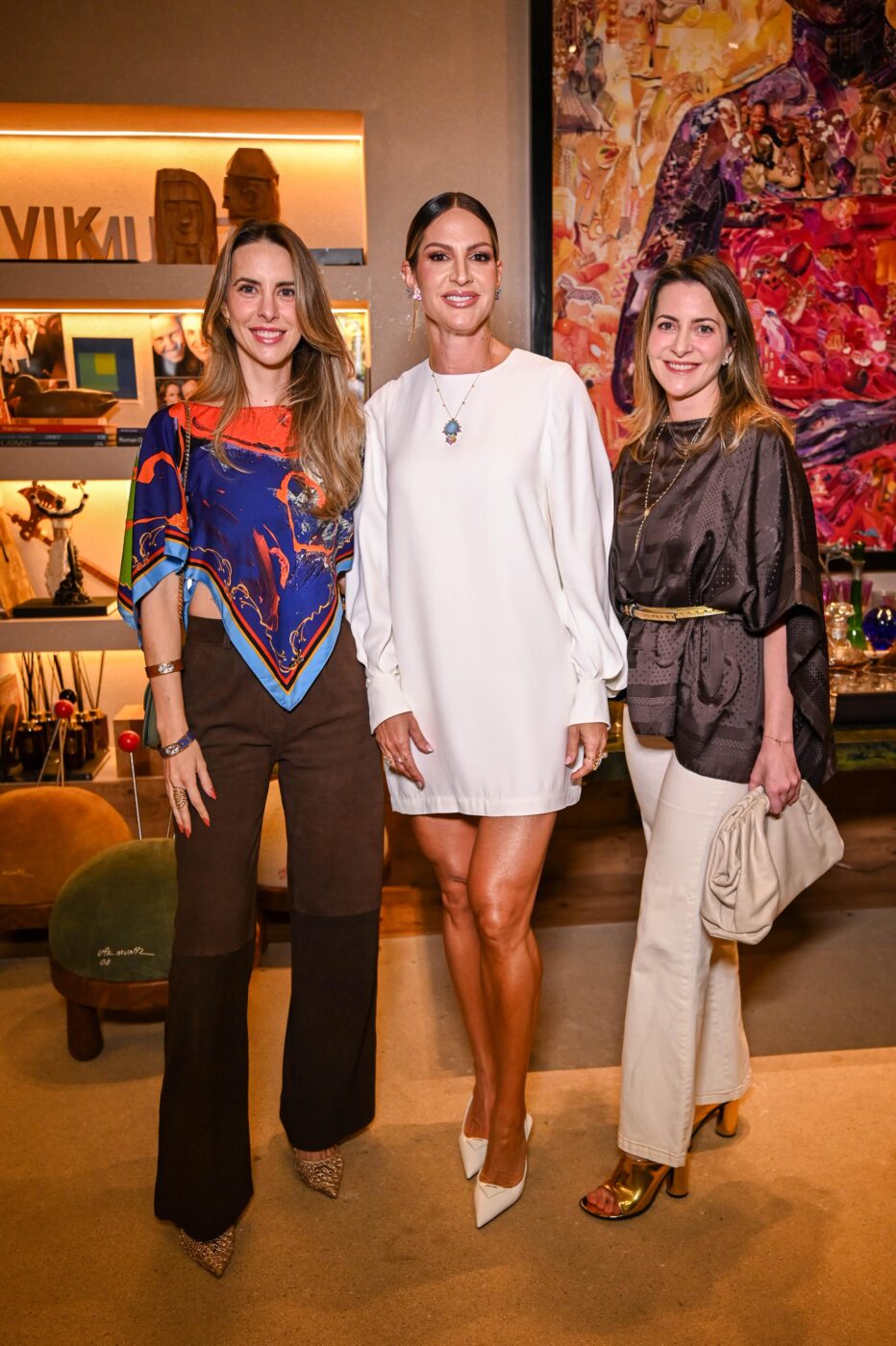 Natassia Sarti, Carol Brasileiro e Vanessa Sarti