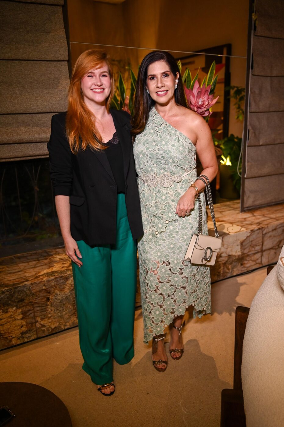 Mai Saraiva e Camila Saraiva