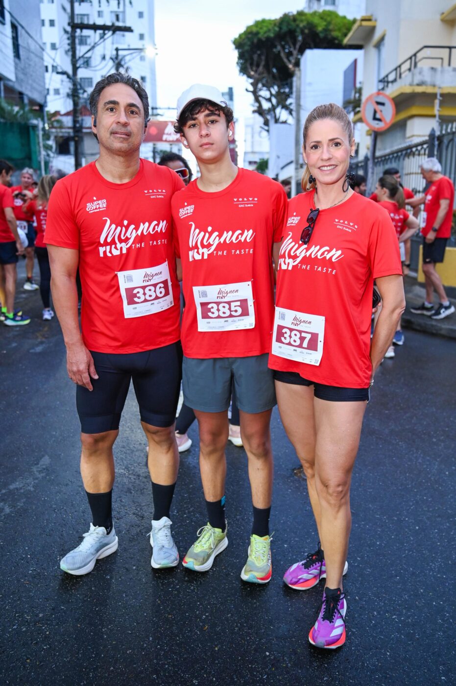 Gustavo, Felipe Goes e Fabiola Secchin