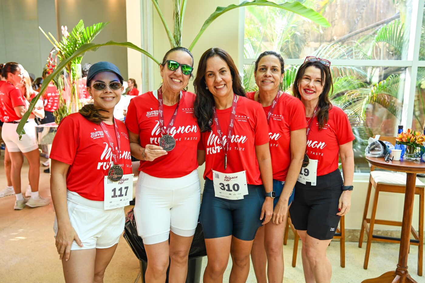 Carol Mariano, Ana Lago, Isabela Carvalho, Gabi Batista e Cristiane Magalhães