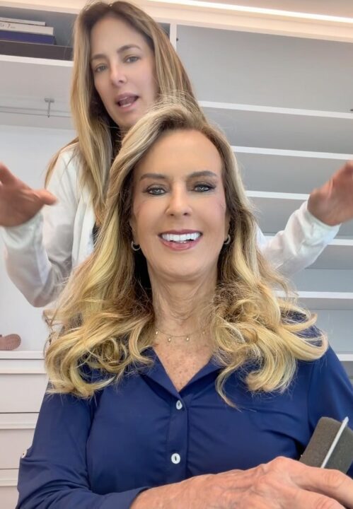 Aos 83 anos, Helô Pinheiro protagoniza momento de beleza com a filha Tici Pinheiro